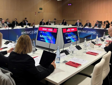 The image shows the participants of the BEREC-GSMA meeting at the World Mobile Congress 2025.